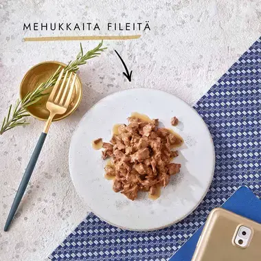 GOURMET® Perle Minifileitä kastikkeessa sisältää Nautaa